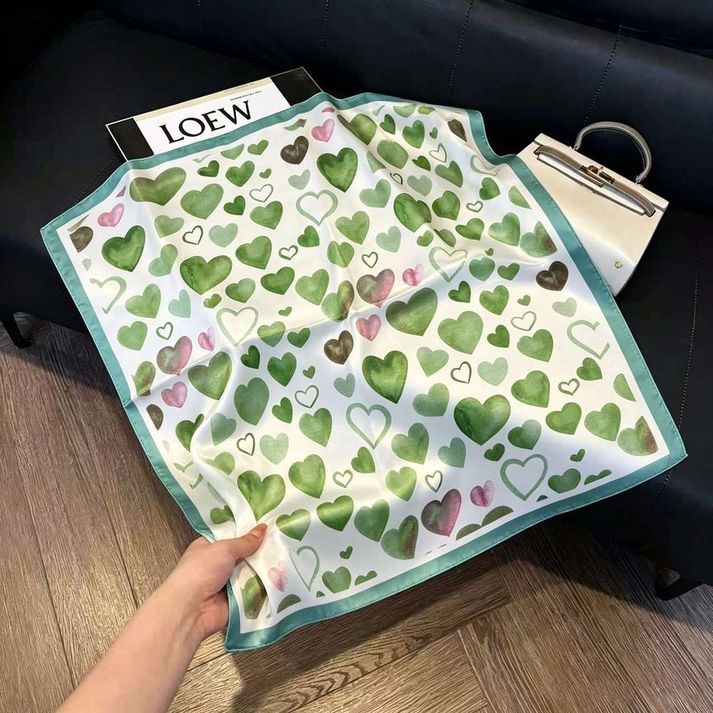 New silk satin 71 * 71 square scarf versatile foreign style simulation silk scarf middle-aged and elderly decorative scarf neck protection silk scarf