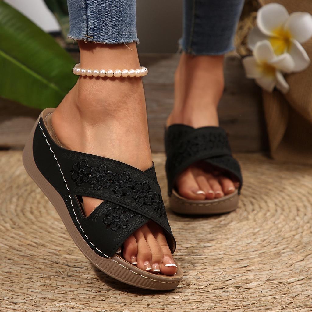 2025 Foreign Trade Thick Bottom Hollow Cross Slippers Women's Slope Heel Embroidered Beach Fish Mouth Side Empty Open Toe Cold Slippers