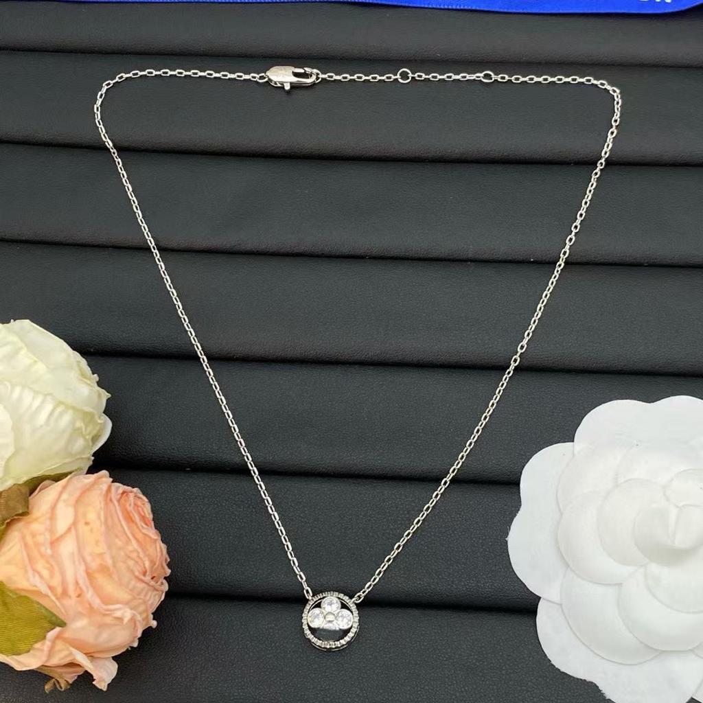 New Donkey Four-Flower Zircon Necklace: High-Quality Classic Four-Leaf Diamond Design