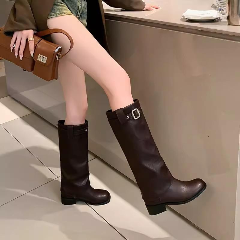 Version cuir de vache~ 2025 nouvelles bottes hautes fines d'automne et d'hiver à talon épais pour femmes, bottes de chevalier à boucle de ceinture, bottes western