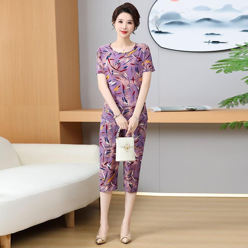 Women's Plus Size Ice Silk Pajama Set: Casual Short Sleeve Two-Piece for Middle-aged and Elderly Moms