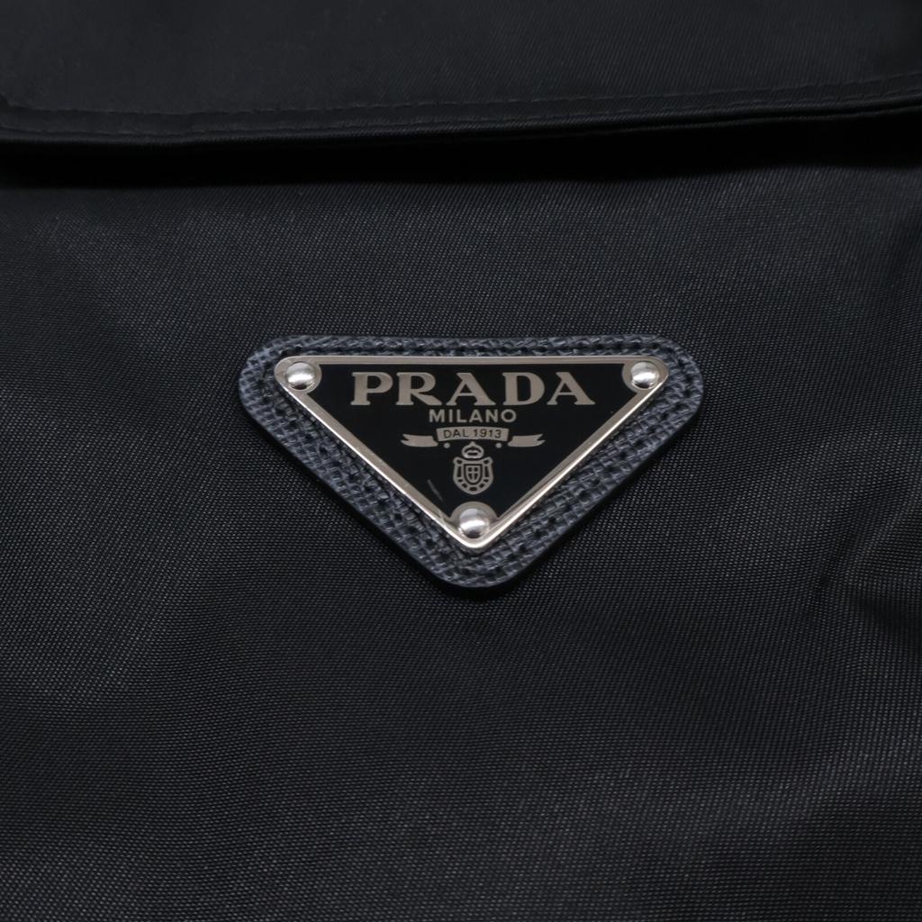 PRADA [Excellent Condition/Domestically Manufactured/Made in 2011] UJL35B Re-Nylon Triangle Logo Plate Panel Sweatshirt tops S blackUsed