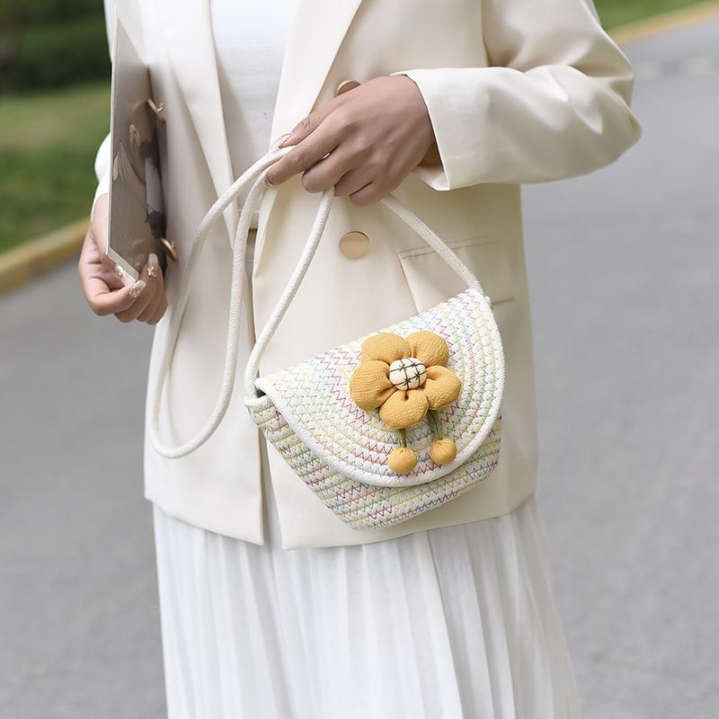 A Small Fresh Style Women's Shoulder Bag Flower Doll Decorated Coin Purse Mobile Phone Bag Woven To Make Young Ladies Love