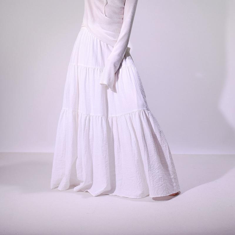 Women’s Summer Boho Skirts Flowy Swing Tiered A-Line Maxi Skirt Trendy Elastic Waist Pleated Long Beach Skirt Pleated Ruffle Long Skirts for Women