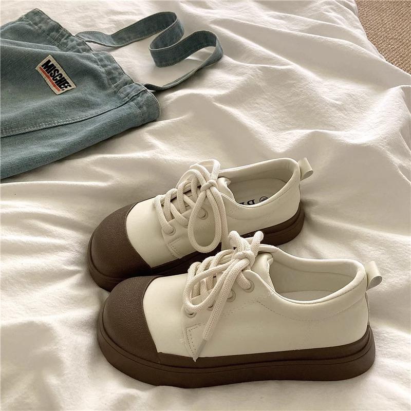 Damen-Sneaker, passend zu den neuen lässigen weißen Plateauschuhen für Damen