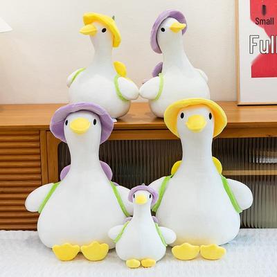 Bebek ve Peluş Oyuncaklar – Çizgi Film Karakterli Yumuşak Oyuncaklar