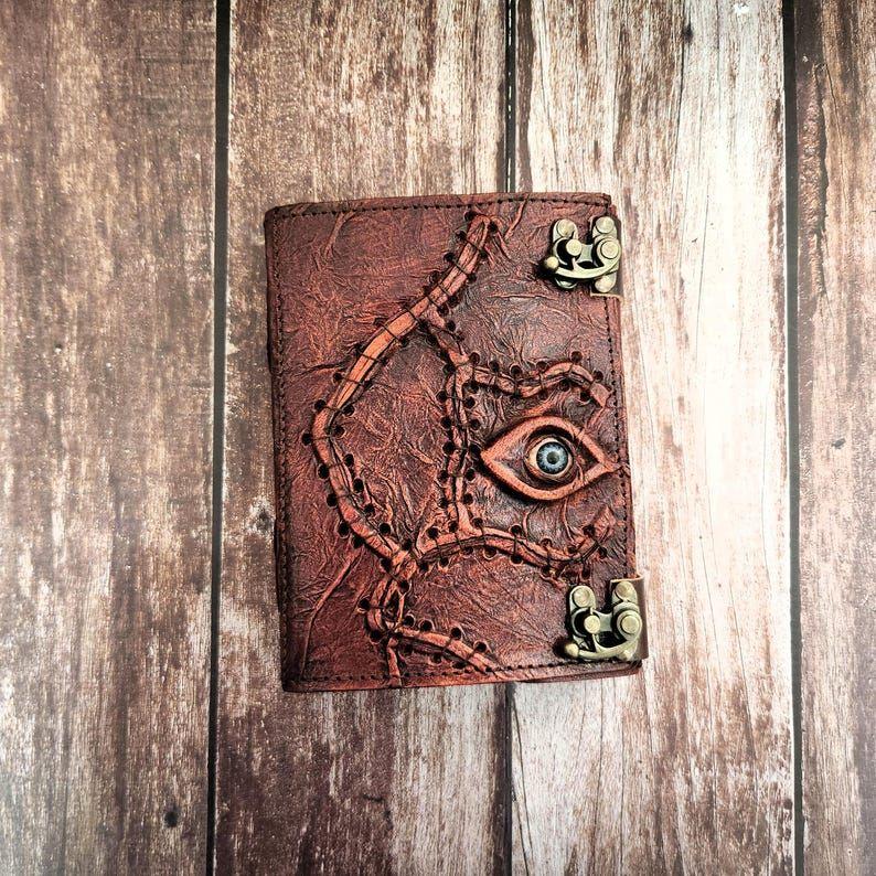 Vintage Looks  Leather Journal, Embossed Book Notebook, Leather Sketchbook, Wedding Gift, Dream Journal, Personalized Gift.