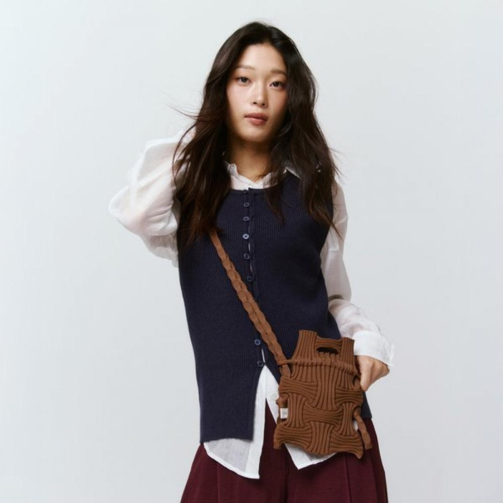 

Pleatsmama Mini Crossbow Bag Camel Single option