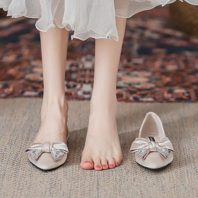 Fashion Slip-on With Bow Shoes for Women 2025 Trend Elegant Wedding Bride Shoe Y2k Low Price Stylish 39 Popular Pointed Toe Woman Flats