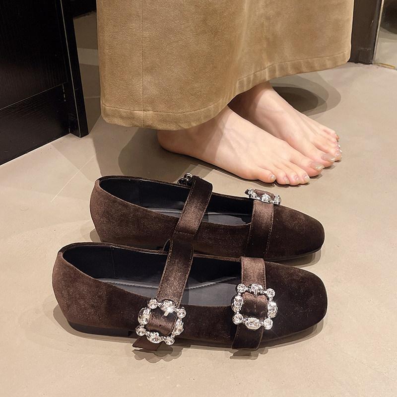 French Women Retro Velvet Flat Shoes Versatile Buckle Mary Jane Shoes 2026 New Woman Soft Sole Shallow  Rhinestone Ballet Shoe