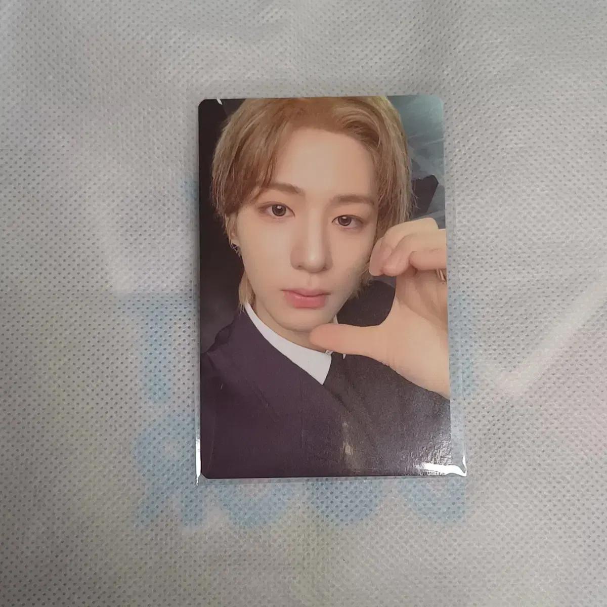 

Soundwave Soundwave Popup Store Lucky Draw Photocard