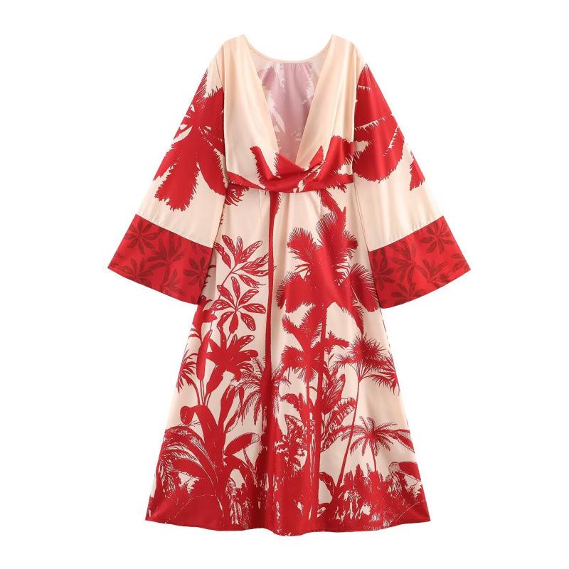 

2026 Spring Fashion: European & American Loose Fit Printed Swing Collar Dress Extra Large