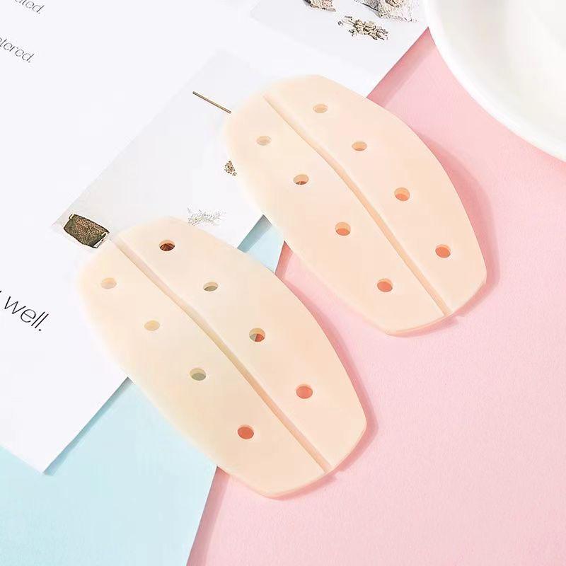 Silicone Anti-Slip Shoulder Pads: Pressure-Reducing, Invisible, Traceless Bra Strap Holders