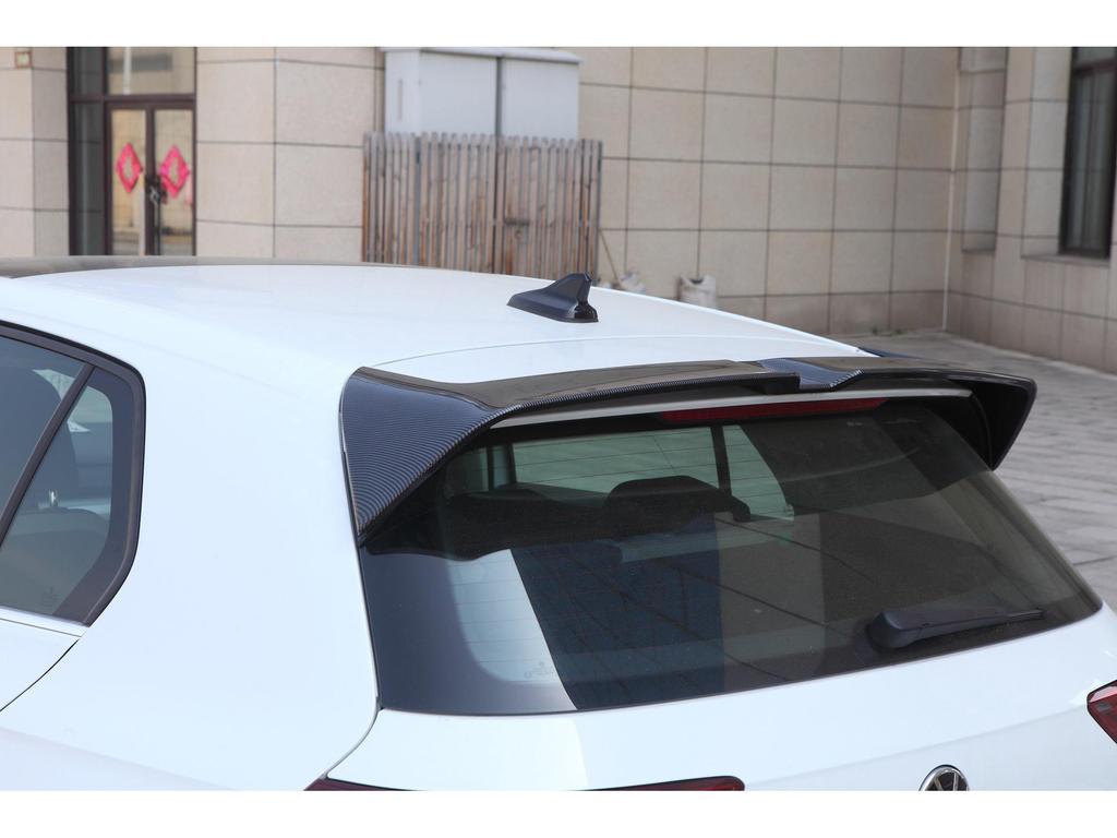 Golf 8 Rear Wing: Easy Installation, Non-Destructive Car Accessory with Quality Guarantee