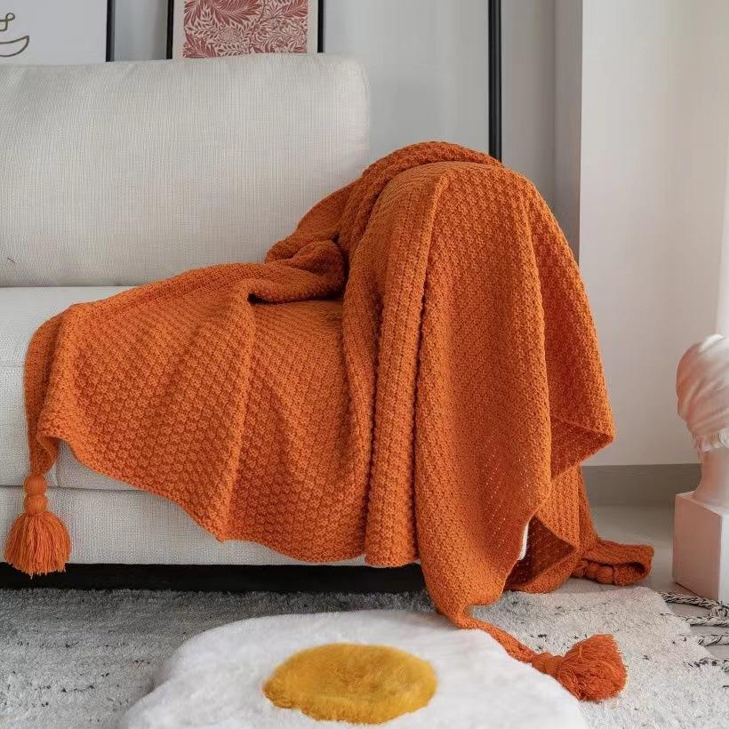 Fleece Blanket Soft Air Conditioning Sofa Throw Office Nap Knitted Small Blanket Shawl Bed Runner
