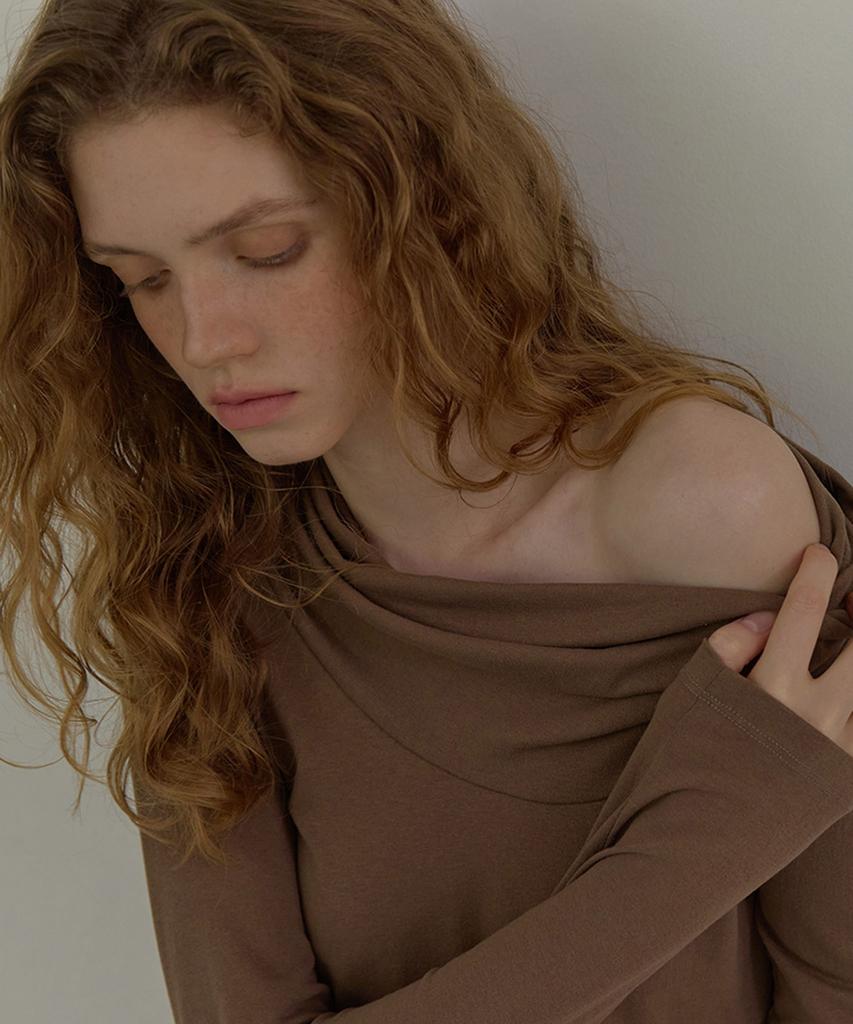 LONQUE Cowl Drape Long Sleeve T-Shirt (Brown)