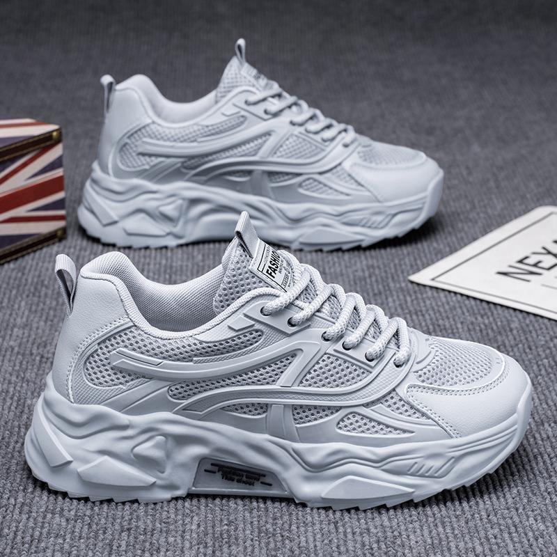 Mode CYYTL Sneakers Sommar Herrskor Casual Andningsbara Utomhus Vandring Tennis Mode Sport Löpning Loafers Designer Lyx Plattform