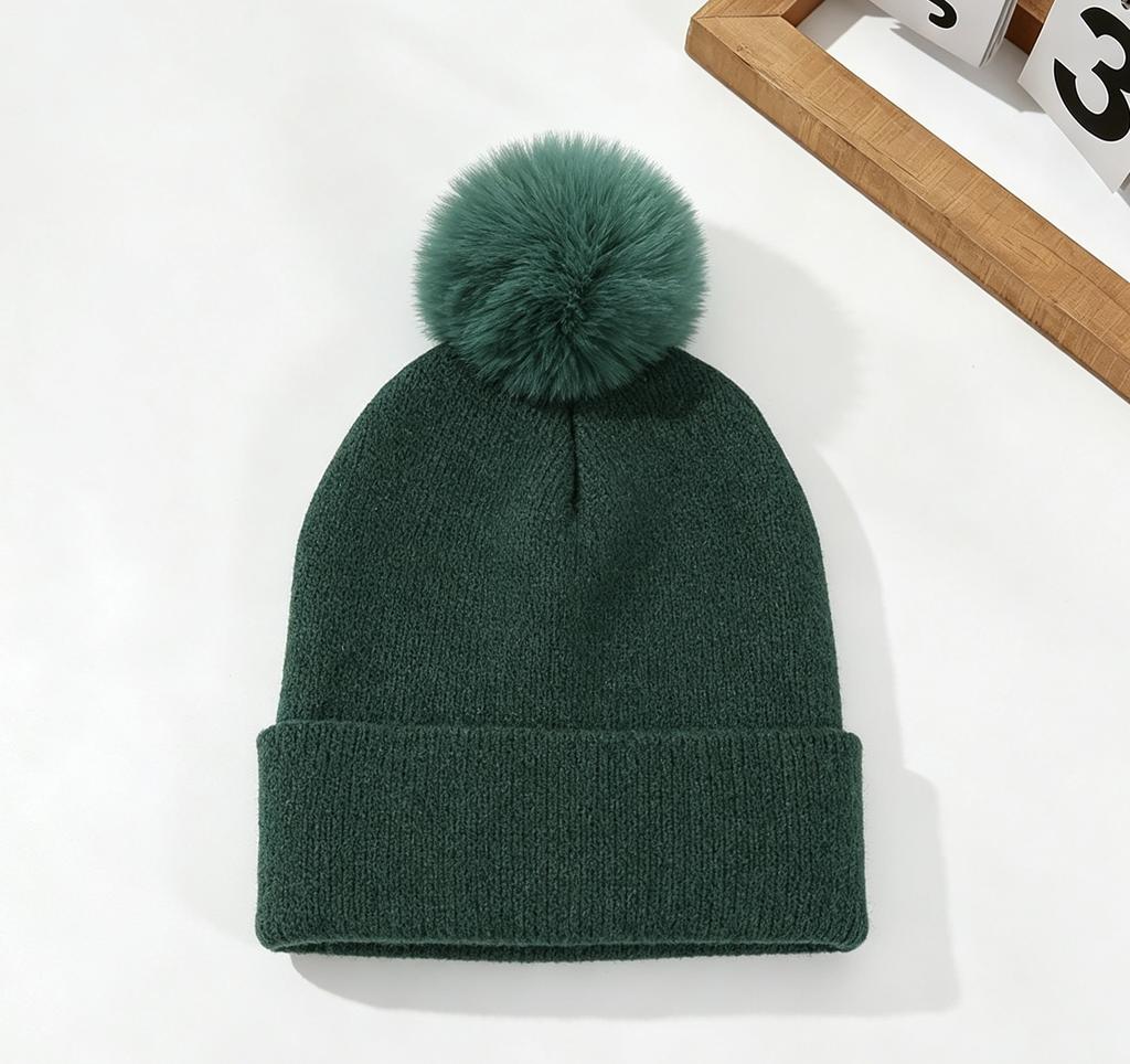 Modische Wollmütze mit Bommel für Herbst und Winter, Outdoor, Kälteschutz, Warm, Europäische und Amerikanische Damen, Unifarbene Pullovermütze