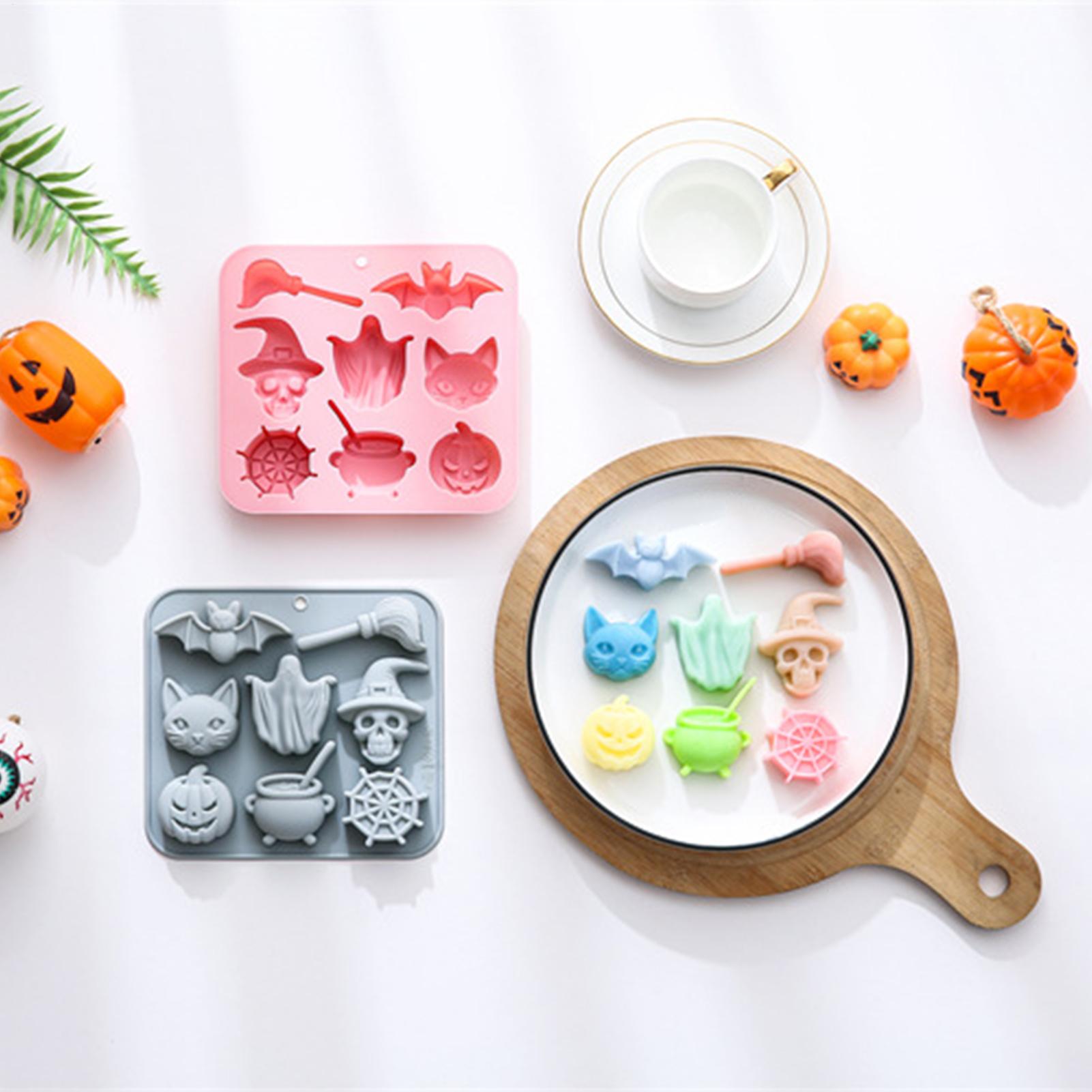 

2 Pieces Halloween Theme Silicone Molds Set Cat, Bat, Ghost, Skeleton, Pumpkin, Big Pot, Spider Net Patterns Homemade Cake Mold CHINA
