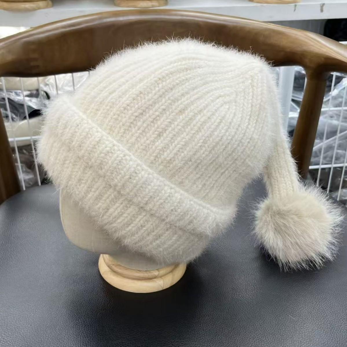 

High quality sweet velvet autumn and winter warm knitted hat women s fashion versatile ear protection wool hat bag head rabbit fur hat One size fits all and is elastic бежевый