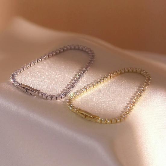 Zirconia Cubic Bracelet for Women Tear Drop Shaped Rhinestone Bracelet Wedding Bridal Jewelry for Anniversary Birthday Valentine's Day