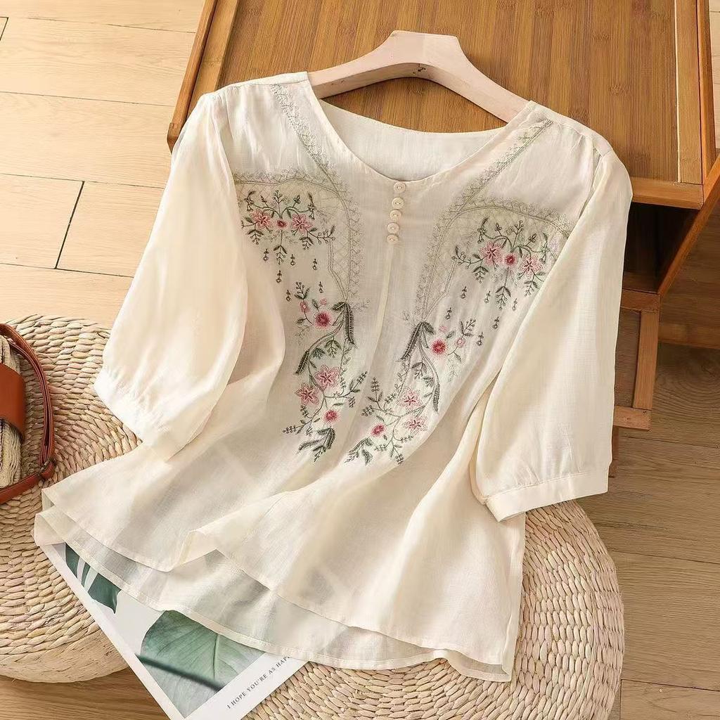 Camisa de Algodón y Lino con Cuello en V Bordada para Mujer Verano Estilo Fino Manga Media Suelta Top Camisa Pequeña