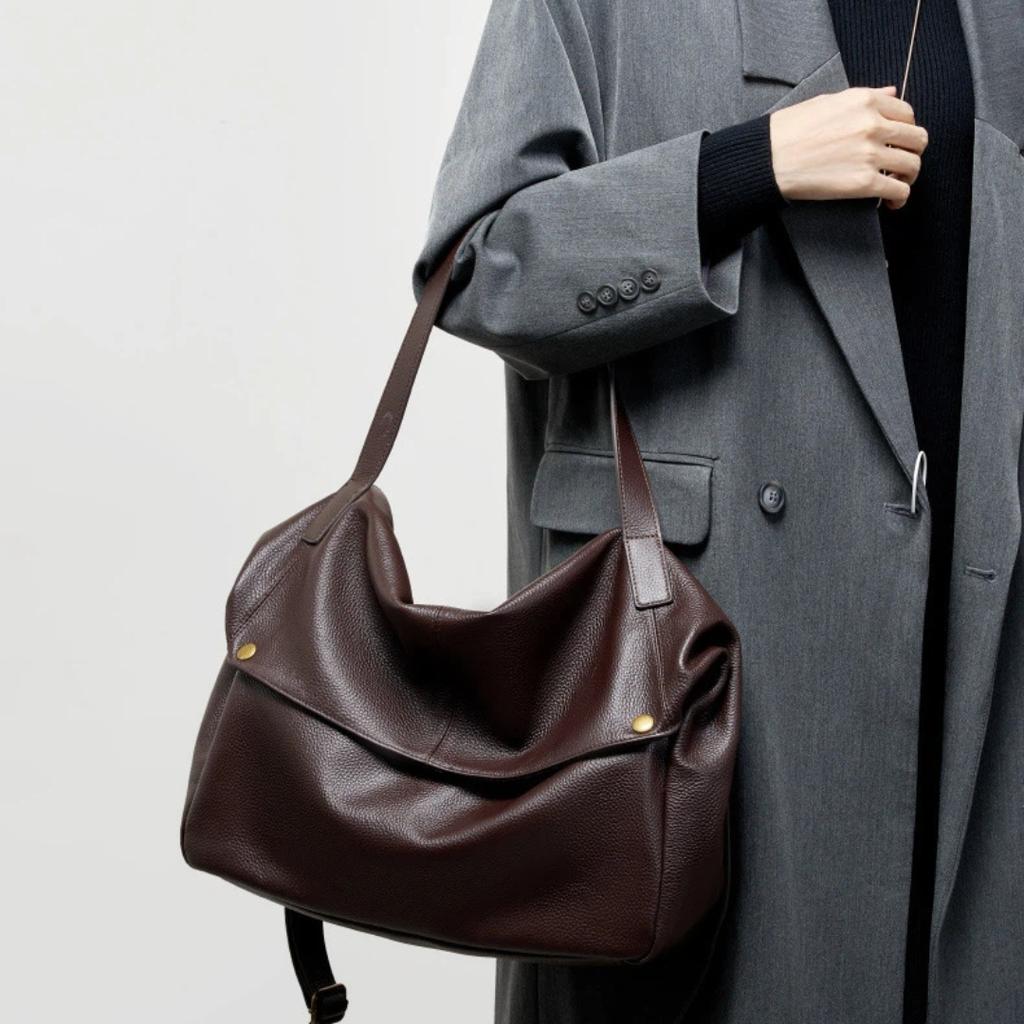 Echtes Leder Große Kapazität Damen Schulter Umhängetaschen Weiches Leder Einfache Lässige Damen Große Tragetasche Weibliche Satteltasche