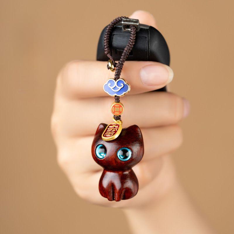 1Pc Wooden Cat Keychain Anime Cute Mobile Phone Chain Car Wooden Pendant Personality Creative Cute Keychain Accessories