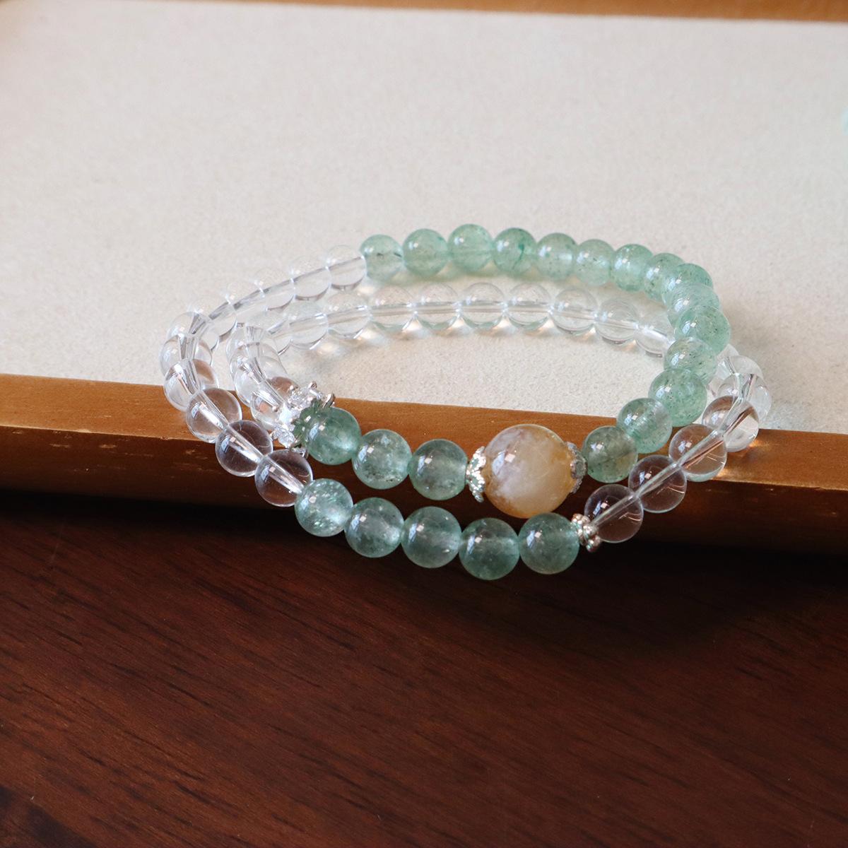

Natural green strawberry crystal bracelet Bangles Women Fashion Jewelry accessories Gift