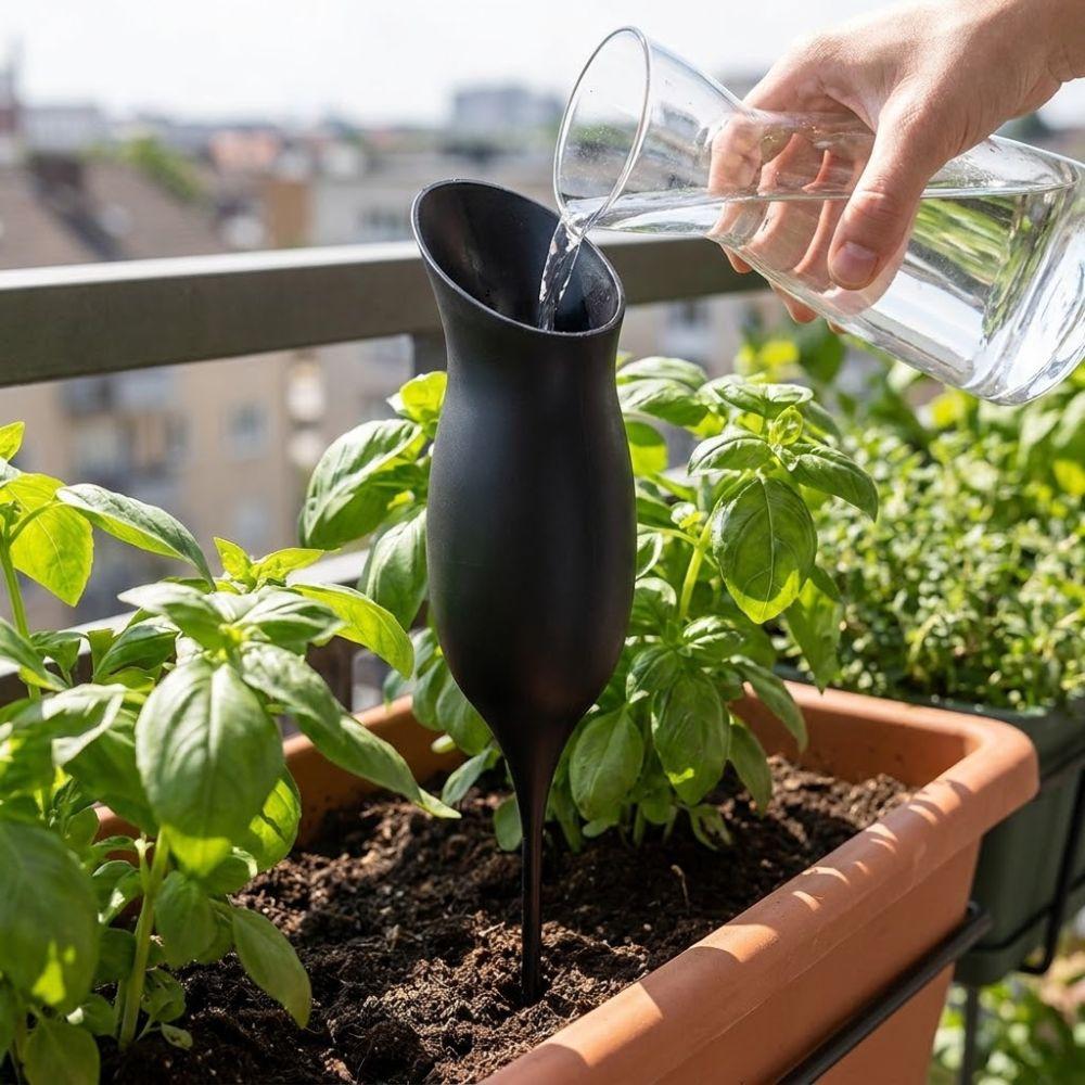 Plastic Self-Watering Device Planter Insert Deep Root Irrigation Automatic Watering Spike Long Thin Spout Watering System