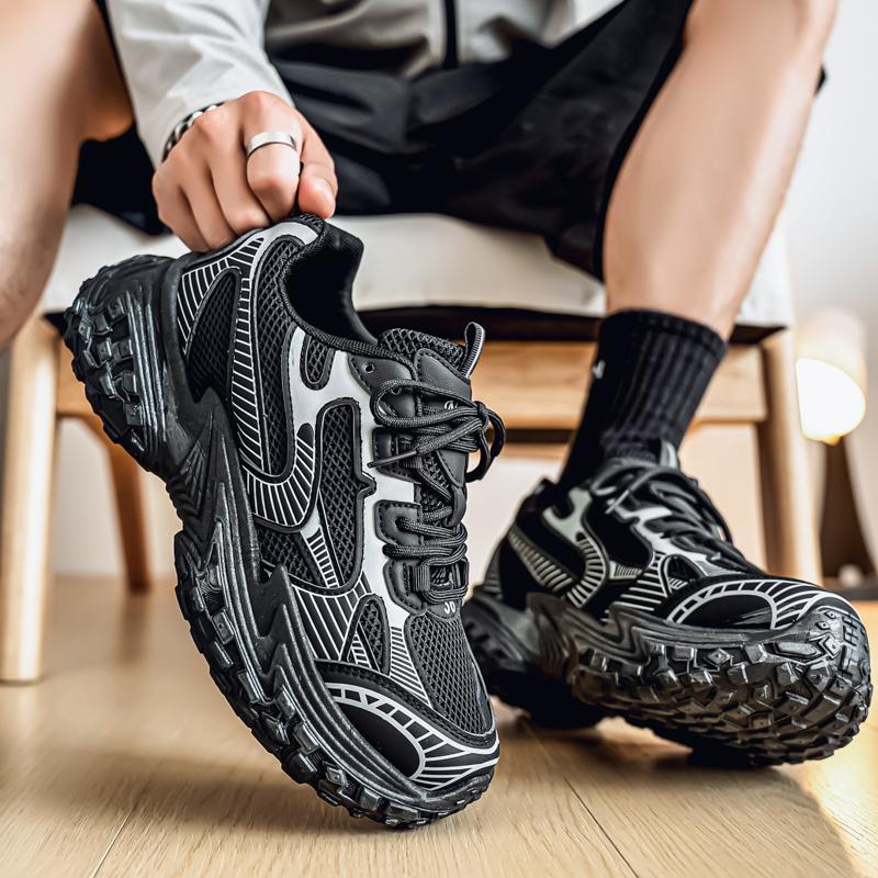 New Fashion Men 's Four Seasons Comfortable Thick Sole Shoes Students BoysTrending Soft Sole Breathable Casual Running Sneakers