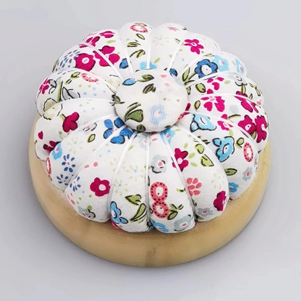 1pc Pumpkin Magnetic Needle Pin Cushion Holder Wooden Pincushions Pin Pumpkin Pincushions Needle Cushion DIY Crafts