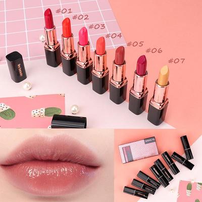 Rossetto Nude Feimeiren: Idratante, Non sbiadisce, Non appiccicoso, Tonalità tè al latte per pelle gialla, Consegna in un unico pezzo