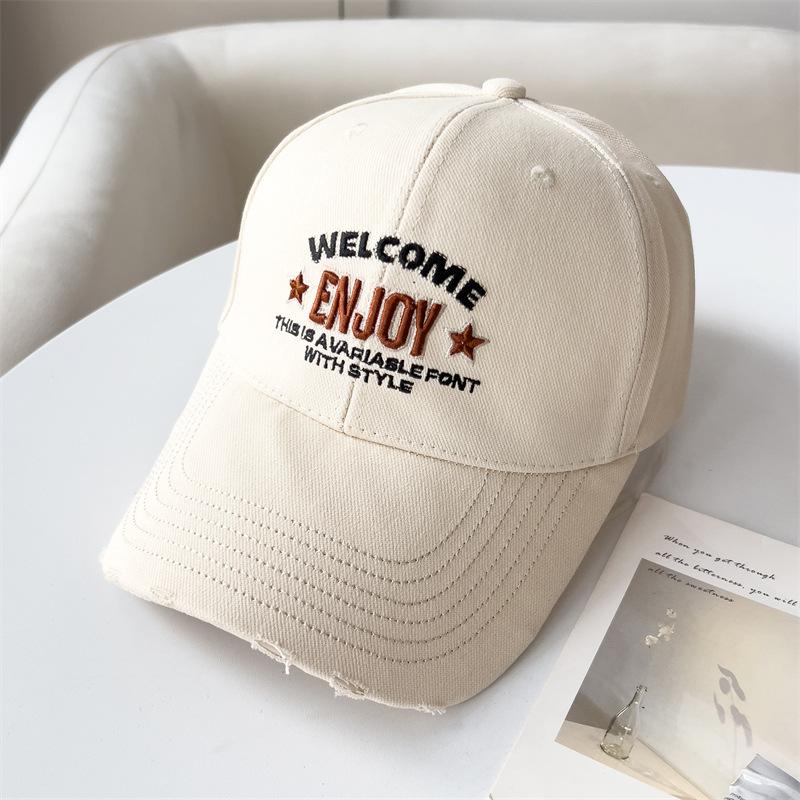 New Three Dimensional Embroidered Letter Baseball Hat for Women In Spring and Summer Fashion Versatile Sun Protection Baseball Cap Showing Small Face