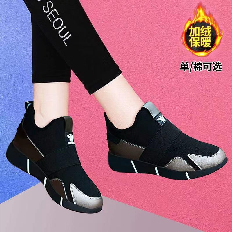 New Spring and Summer Women's Shoes Breathable Mesh Soft Sole Versatile Leather Walking Mother Shoes One Pedal Lazy Shoes