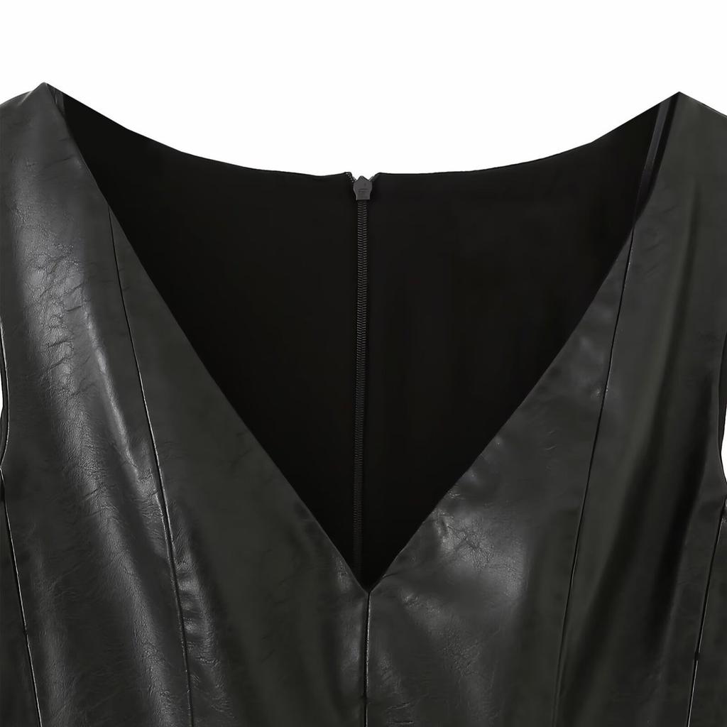 European and American style, new women's clothing, foreign style, fashionable imitation leather effect V-neck sleeveless belt top