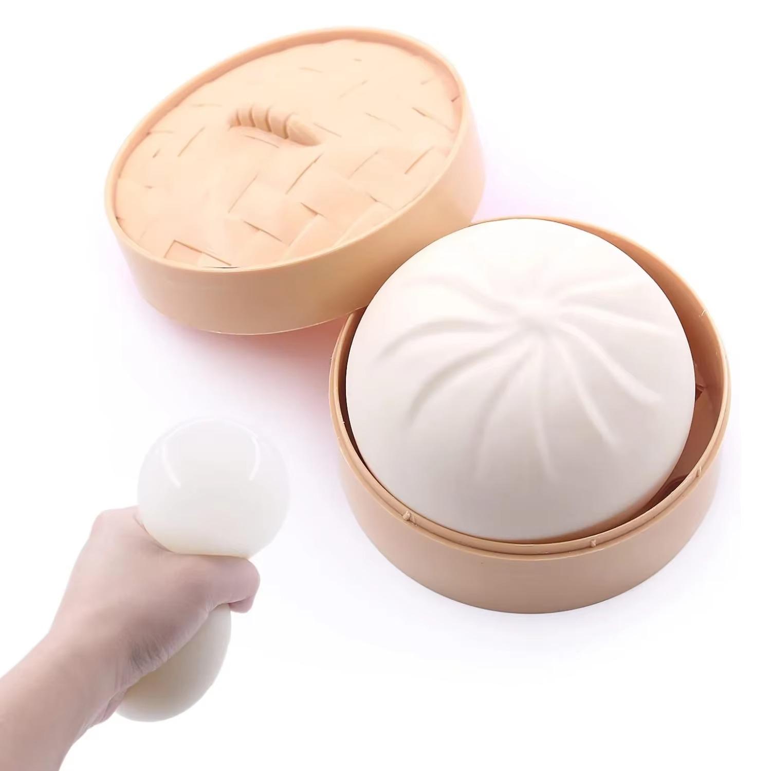 1 STuks Dumpling Stressballen Fidget Sensorisch Speelgoed Simulatie Voedsel met Kleine Stoompan Knijpbare Deegbal Stressverlichting Hand Speelgoed