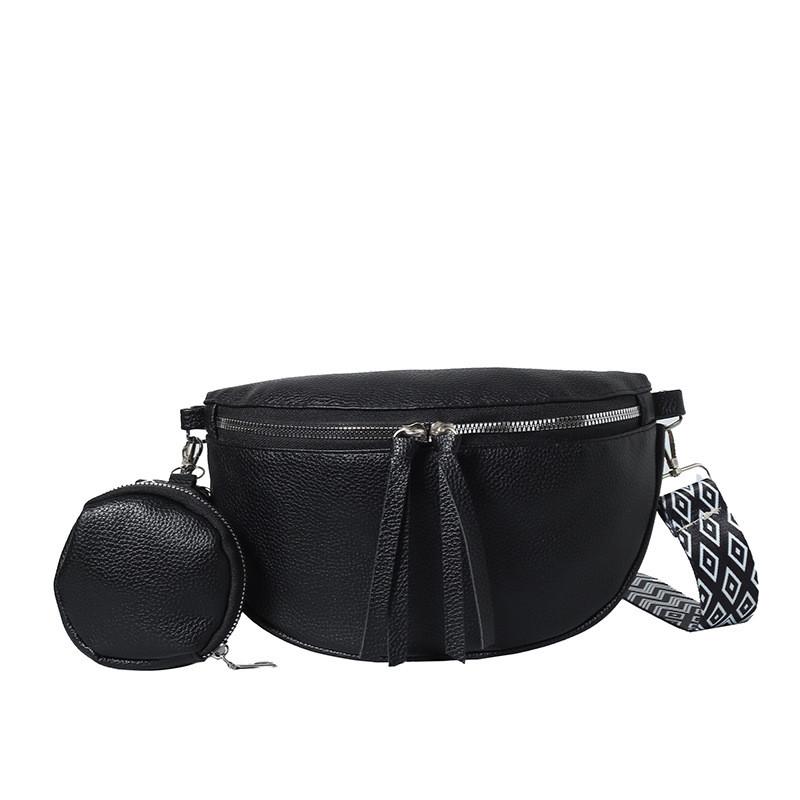 Stilvolle PU-Satteltasche für Damen in Schwarz, Braun, Khaki und Weiß. Perfekt für die Frühlingsmode.