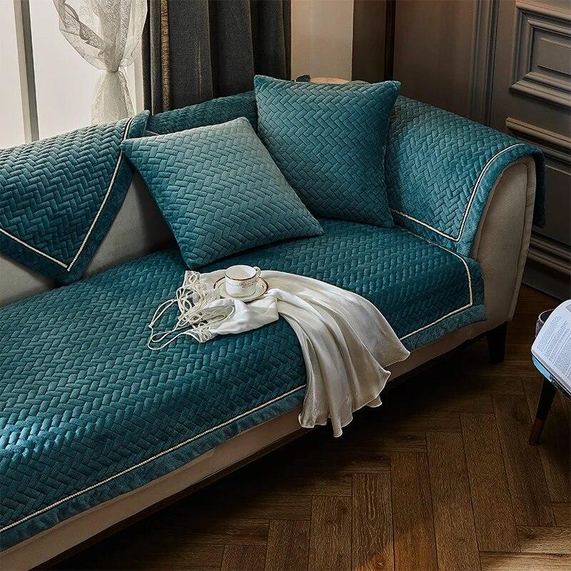 

Non-Slip Velvet Couch Cover Winter Plush Sofa Seat Protector Universal Fit for Living Room Armchair Deck Chair 70x70cm 1pcs