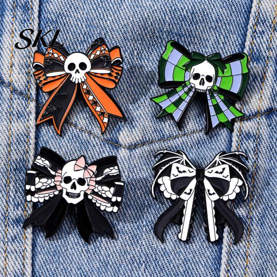 Thickened Metal Brooch Pin, Enamel Skull Bow Design Brooch, Halloween Style Snap-On Bright Color Pin Badge for Backpacks Collars Hats Holiday