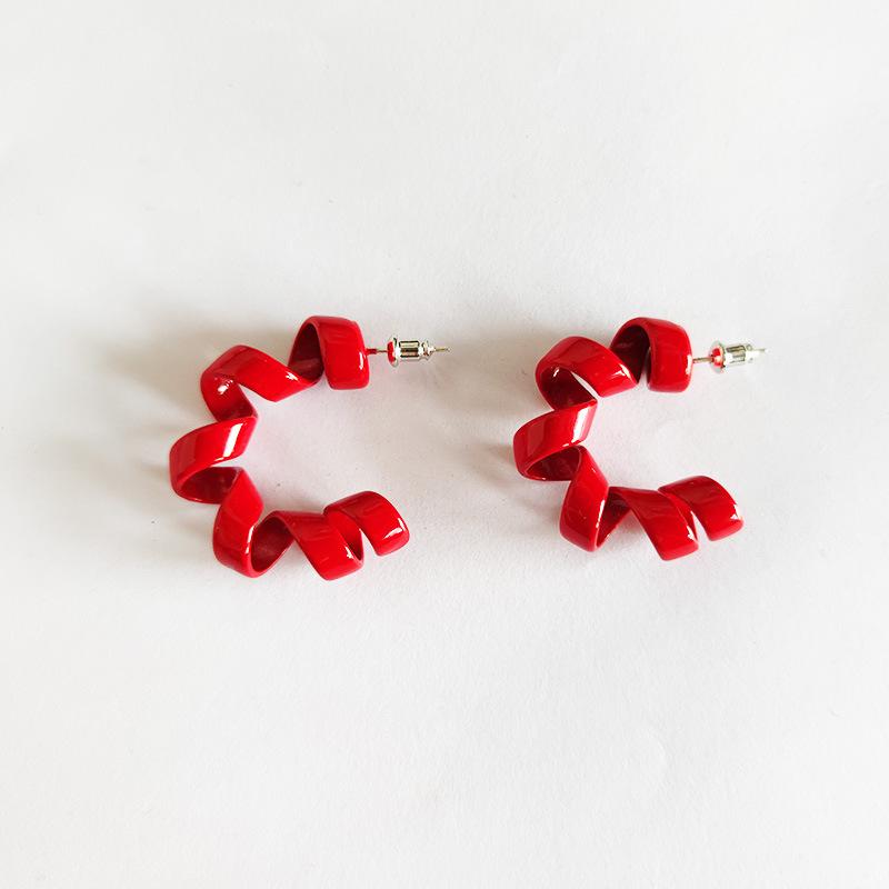 

Цукеркові сережки жіночі інс кола, сережки холодного вітру, нішеві темпераментні сережки червоний