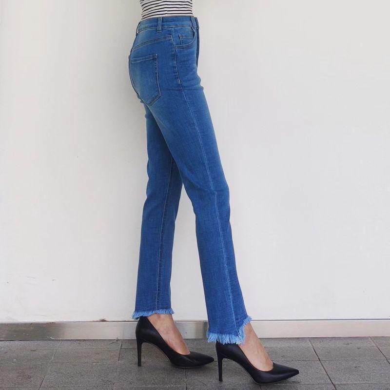 

VITABERRY Women s High-Stretch Irregular Raw Hem Denim Jeans XL