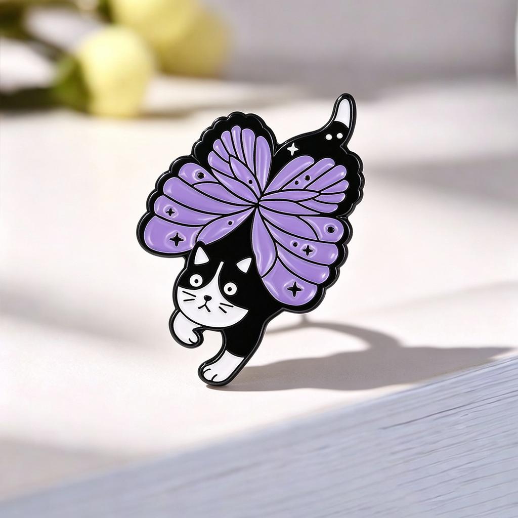 Purple Witch Hat Lapel Pin Creative Novelty Brooch for Costume Accessory