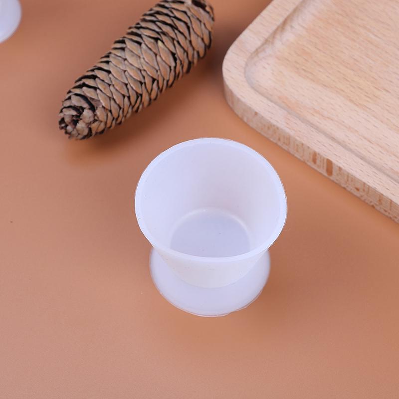 4Pcs/Set Dental Flexible Silicone Mixing Cup Dental Silicone Rubber Mixing Bowl