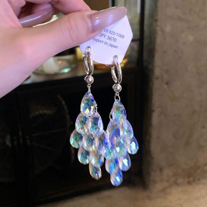 

Универсальные серьги с бахромой, нишевый дизайн, темперамент, легкая роскошь, высокое чувство, милые серьги-гвоздики, женские