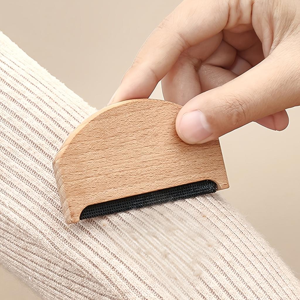 Manual Wool Fleece Pilling Remover, Sweater Pill Shaver, Clothing De-fleecer Tool, Wood Handle, No Electricity Needed, for Woolen Coats & Sweaters