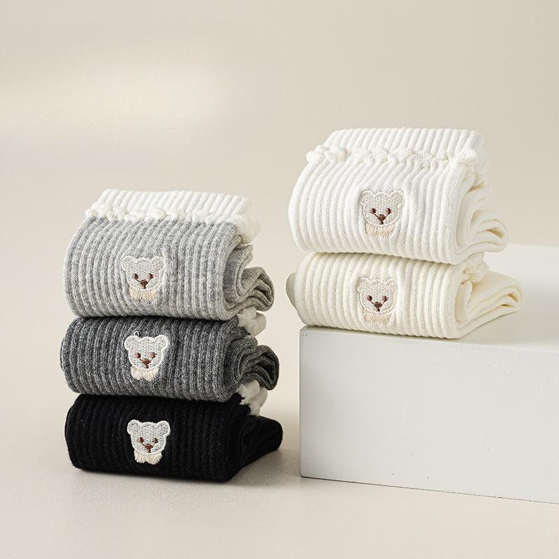 Women's Autumn and Winter Mid-calf Socks, Cute Little Bear Women's Socks, Long Calf Socks, Color-blocked Pile Socks, Boneless Cotton Socks At The Top