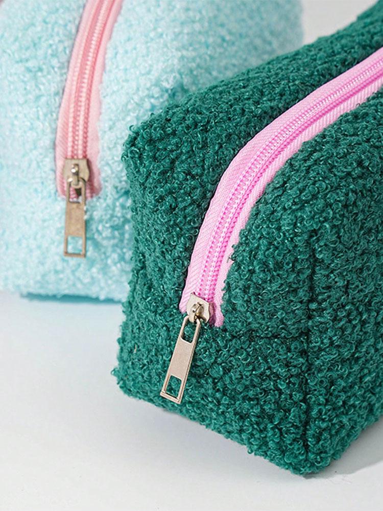 1PC New Plush Cosmetic Bag Cute High Appearance Level Large Capacity Suitable For: Shopping, Travel, Daily and Year-round
