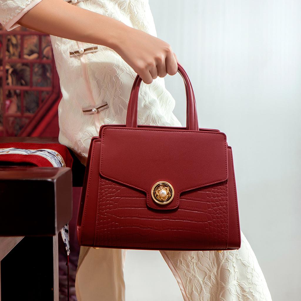 Red wedding bag for women 2024 new fashion elegant mother bag crossbody bag for middle-aged ladies mother-in-law handbag