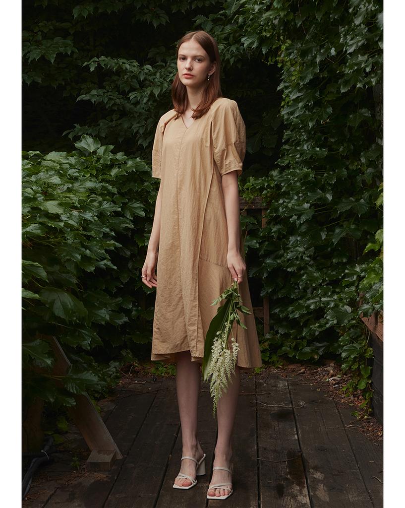 Myue V-Neck Belted Dress